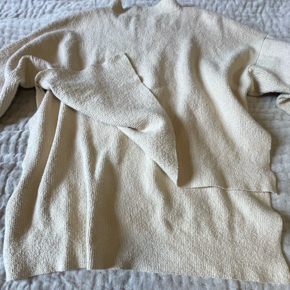 LAUREN MANOOGIAN Rib V Neck Pullover Boxy High Low Cropped Back Hem Iconic 2 M - Picture 10 of 16